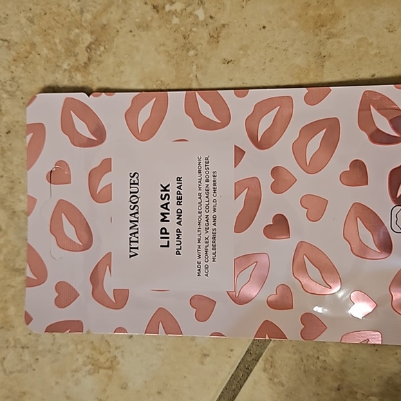 8 face/under eye/lip mask - Picture 5 of 10